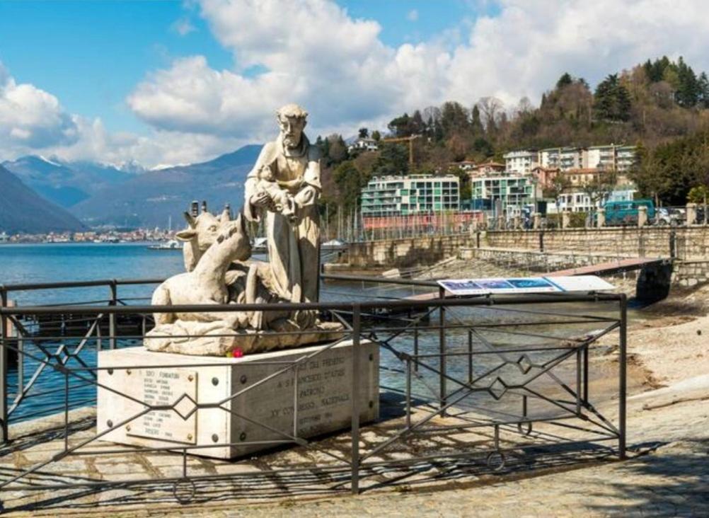 Apartment With View Lake Maggiore/Laveno Mombello Exterior foto